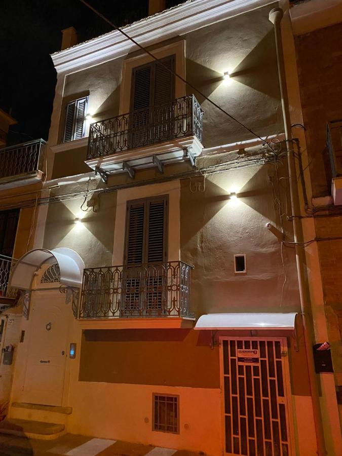 La Capitanata Maison De Charme Hotel Foggia Buitenkant foto